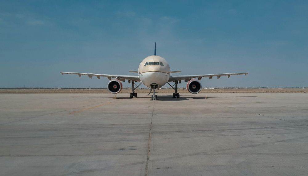 TAROM lansează oferte speciale pentru zboruri interne, cu tarife de la 76 EUR şi bagaj de cală inclus